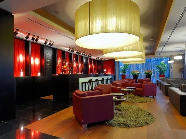 Bar Lounge Hotel Vincci Frontaura 4* Valladolid Bar Lounge Hotel Vincci Frontaura 4* Valladolid