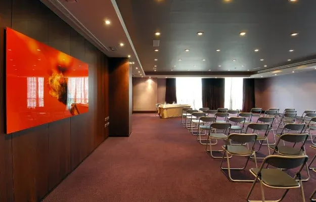 DOMINIO VALDELACASA Hotel Vincci Frontaura 4* Valladolid DOMINIO VALDELACASA Hotel Vincci Frontaura 4* Valladolid